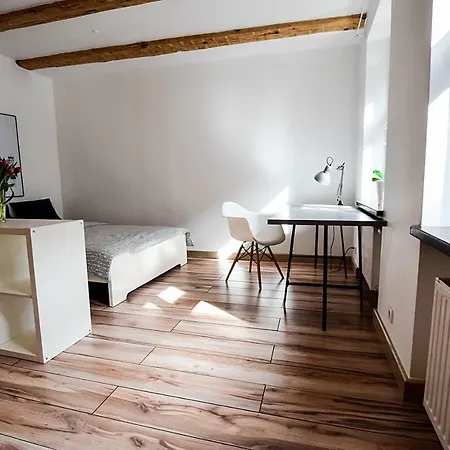 شقة Uni Str.apartment